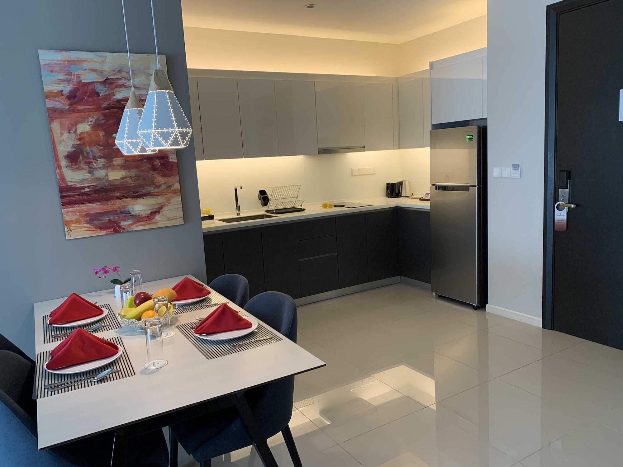 Shama Suasana Johor Bahru Formerly Known As Suasana All Suites Hotels Джохор Бахру Екстериор снимка