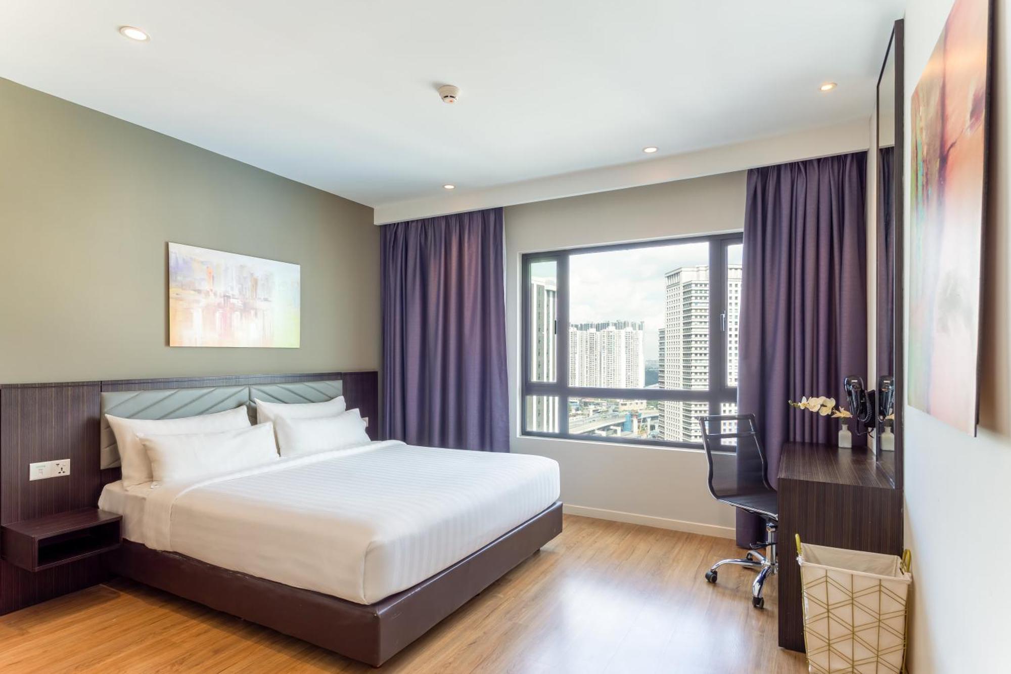 Shama Suasana Johor Bahru Formerly Known As Suasana All Suites Hotels Джохор Бахру Екстериор снимка